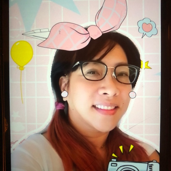 Meet your Posher, Christine - Picture 1 of 1